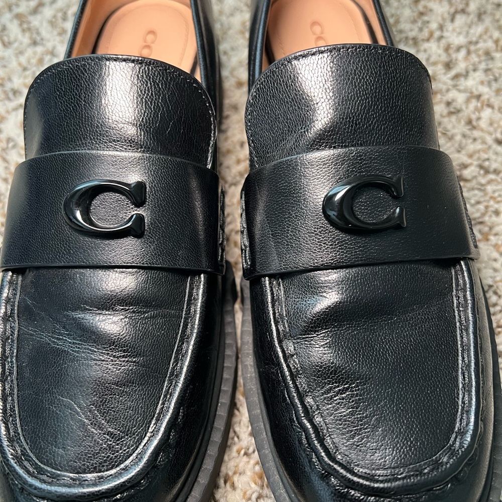 Coach Women’s Leah Black Leather Loafers - Picture 4 of 6